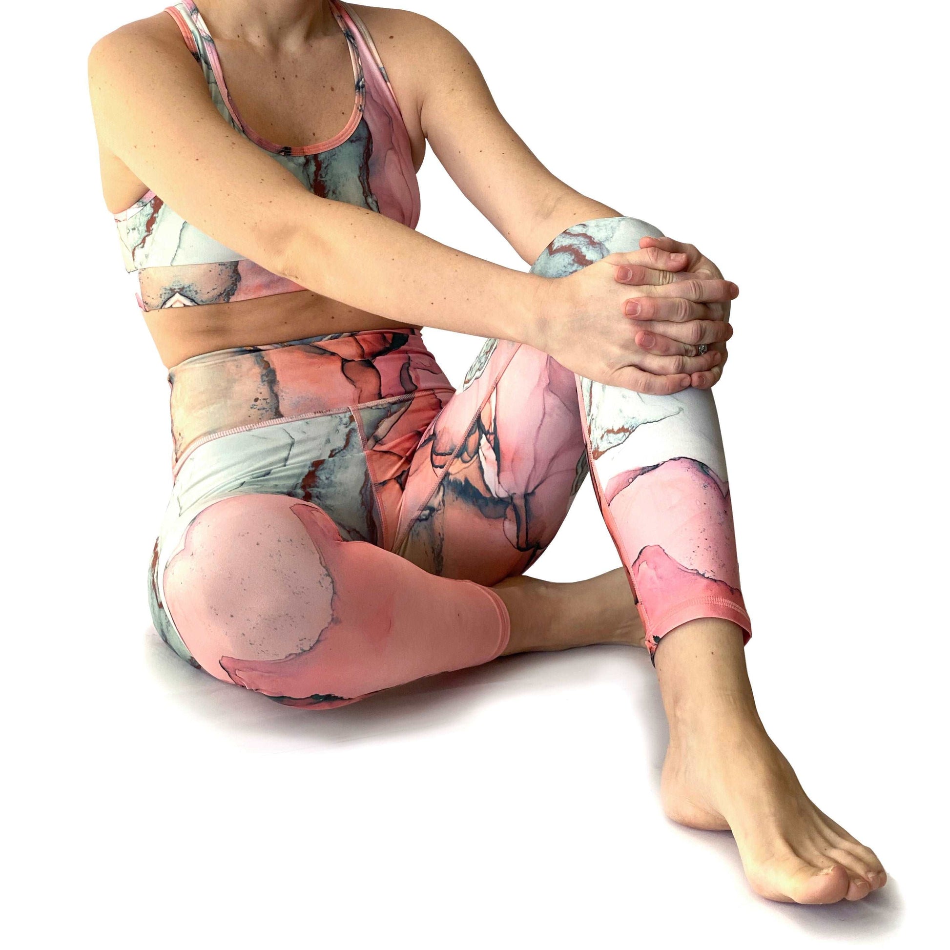 High Rise 7/8 Pink Marble Sustainable Leggings